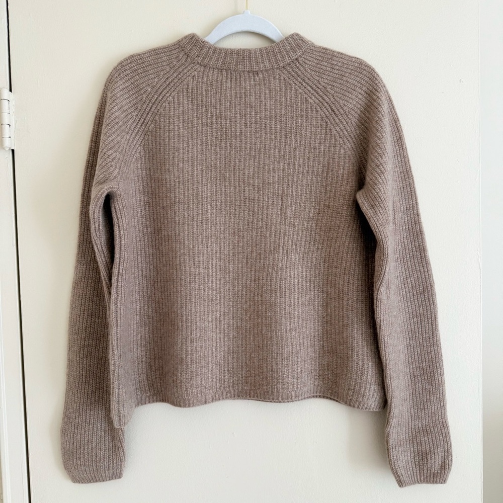 Quince Mongolian Cashmere Fisherman Crewneck Sweater, Oatmeal, size L - Picture 2 of 9